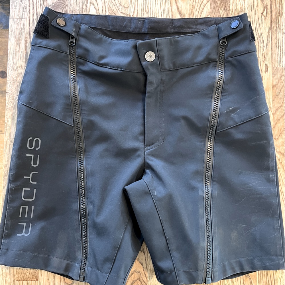 Spyder men’s alpine training shorts size S